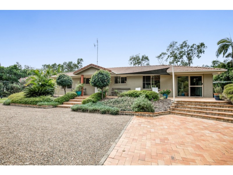 186 Sylvan Drive, Moore Park Beach QLD 4670