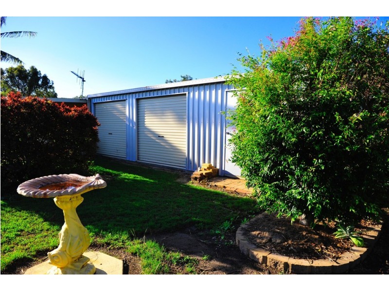 57 Phar Lap Parade, Branyan QLD 4670