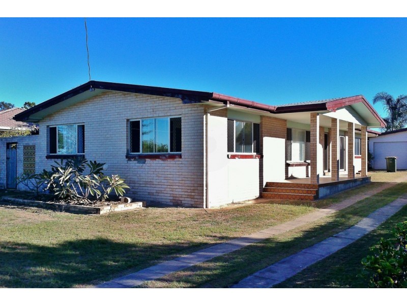 30 The Esplanade, Elliott Heads QLD 4670