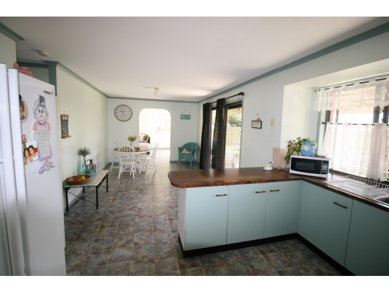 2 Hodgetts Ct, Bundaberg North QLD 4670