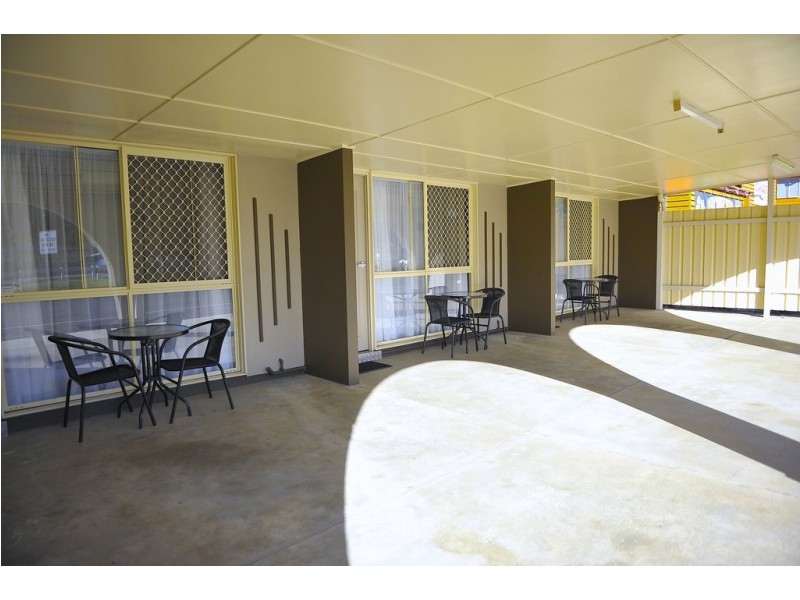 4a Hinkler Avenue, Bundaberg North QLD 4670