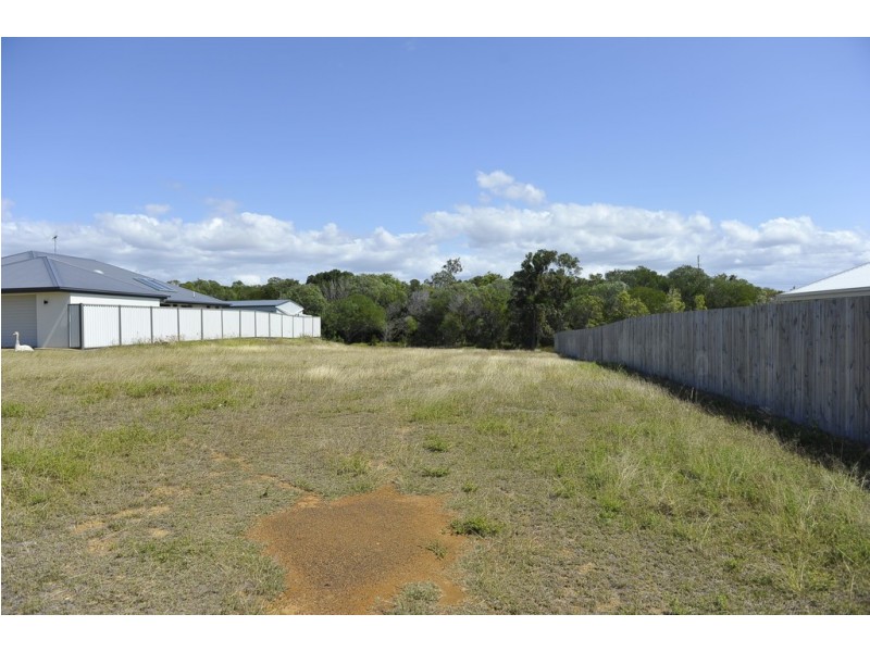 30 LONGVIEW STREET, Ashfield QLD 4670