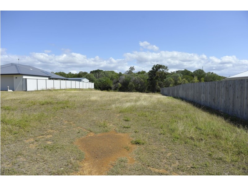 30 LONGVIEW STREET, Ashfield QLD 4670