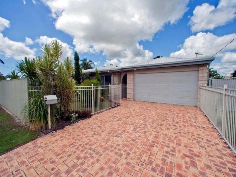 39 Sunset Dr, Thabeban QLD 4670