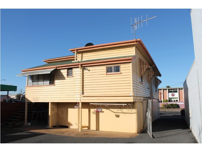 25 Barolin Street, Bundaberg Central QLD 4670