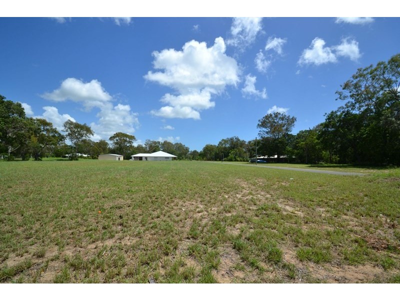 314 Sylvan Drive, Moore Park Beach QLD 4670