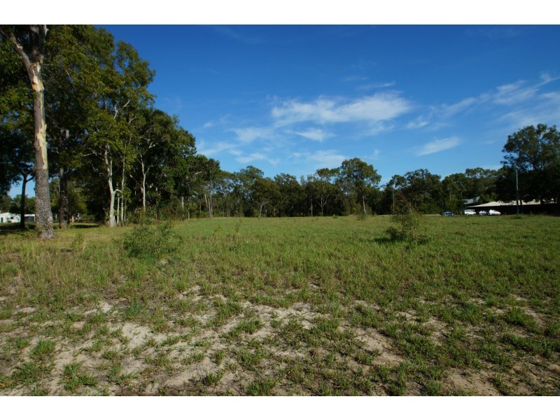 314 Sylvan Drive, Moore Park Beach QLD 4670