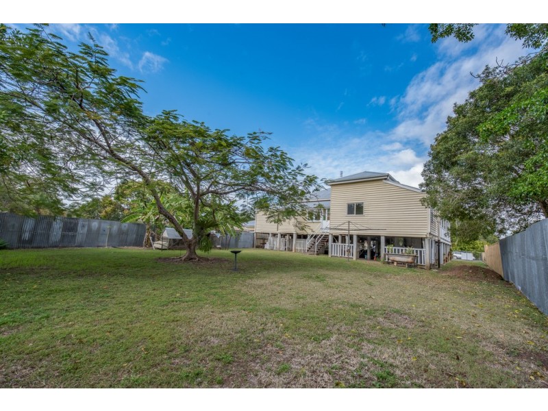 48 Elliott Street, Gin Gin QLD 4671