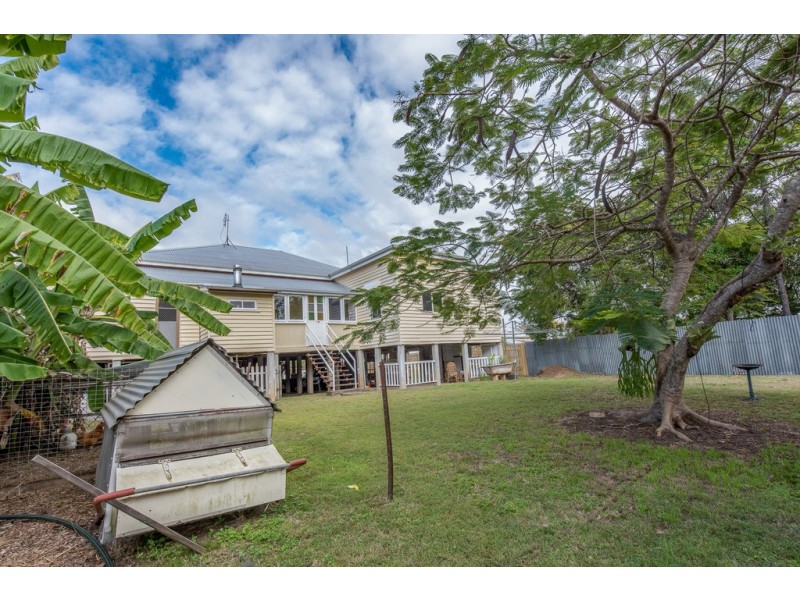 48 Elliott Street, Gin Gin QLD 4671