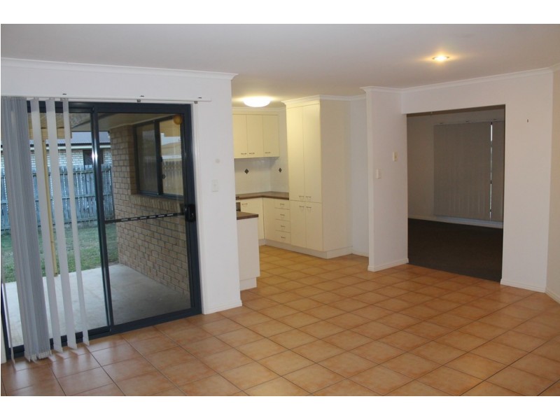 124 Clearview Avenue, Thabeban QLD 4670