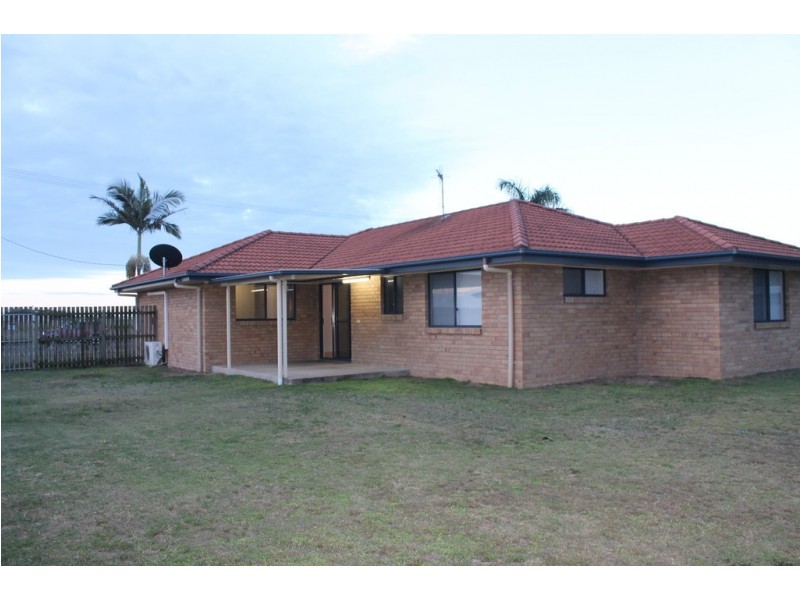124 Clearview Avenue, Thabeban QLD 4670