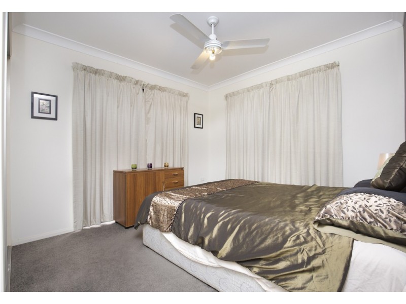 2 Banner Court, Branyan QLD 4670