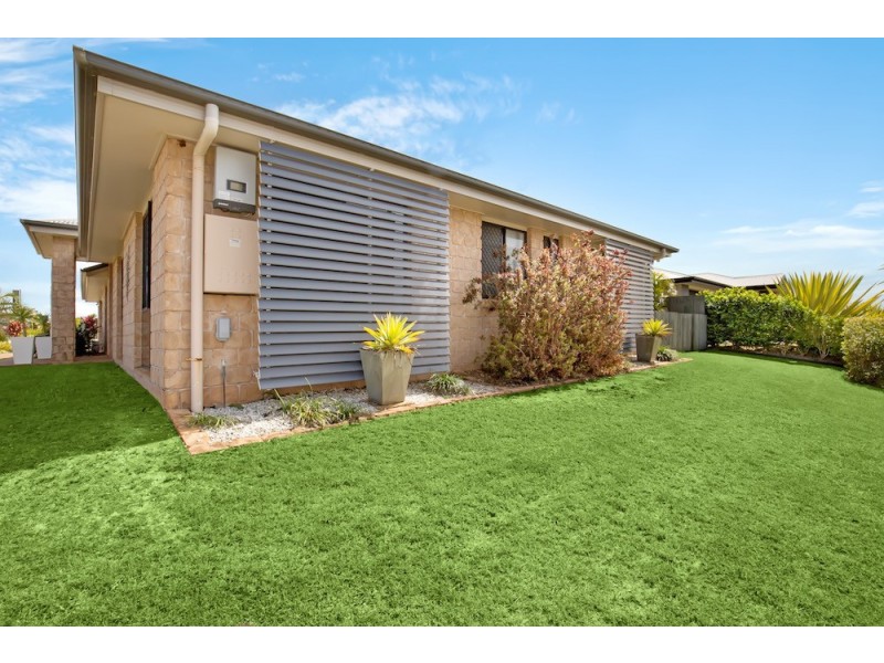 2 Banner Court, Branyan QLD 4670