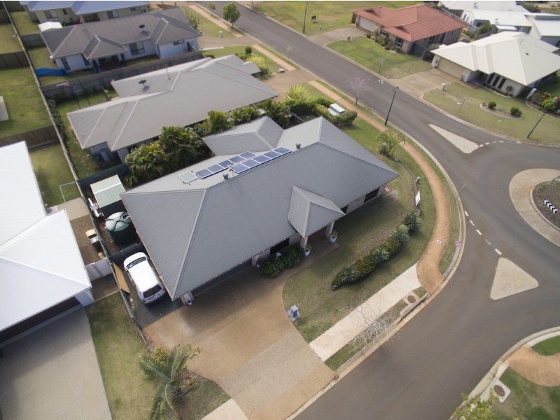 2 Banner Court, Branyan QLD 4670