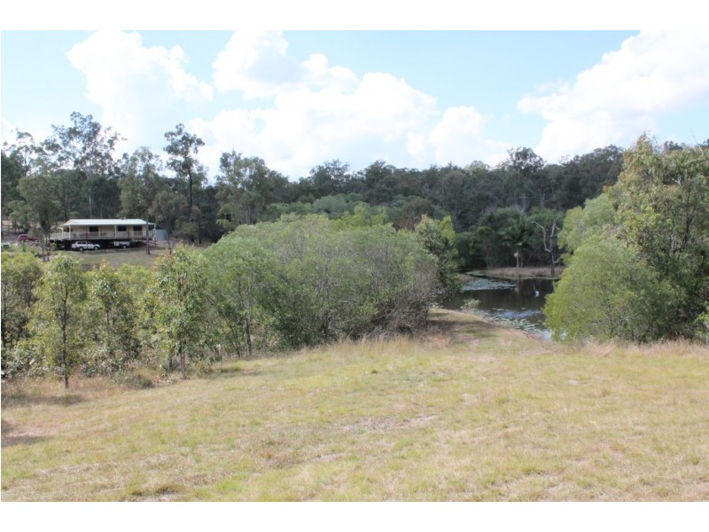 82 Bishops Road, Dalysford QLD 4671