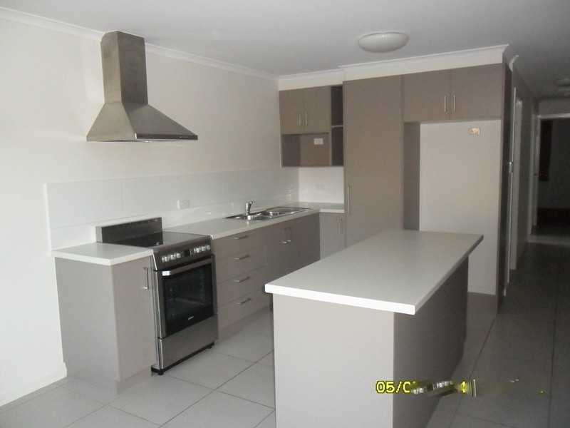 11 Olsen Street, Bundaberg East QLD 4670