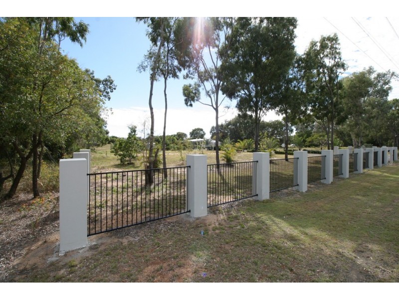 26 Sylvan Drive, Moore Park Beach QLD 4670