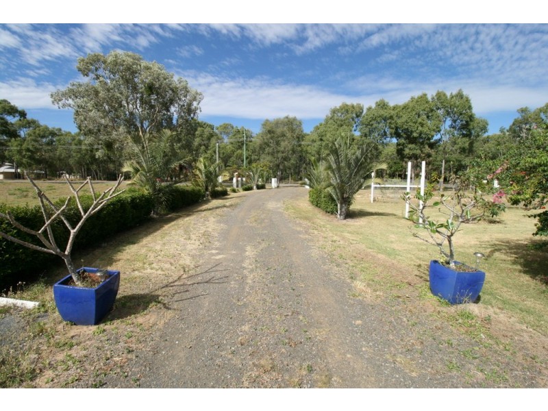 26 Sylvan Drive, Moore Park Beach QLD 4670