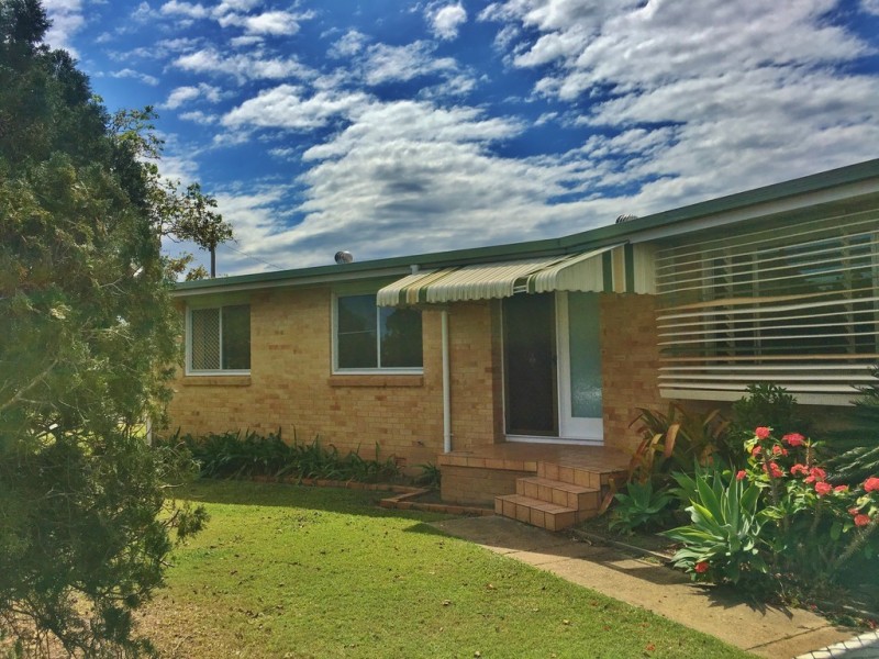 4 Dixon Street, Kepnock QLD 4670