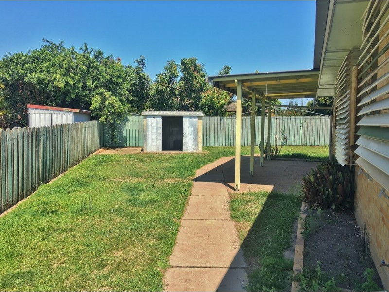 4 Dixon Street, Kepnock QLD 4670