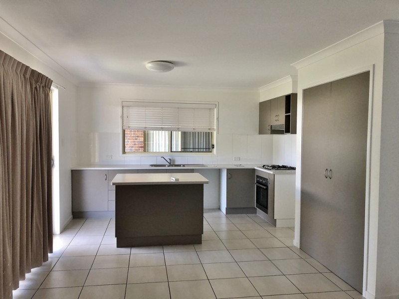 13 Regency Road, Moore Park Beach QLD 4670