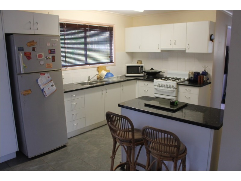 85 Michelles Road, Horse Camp QLD 4671