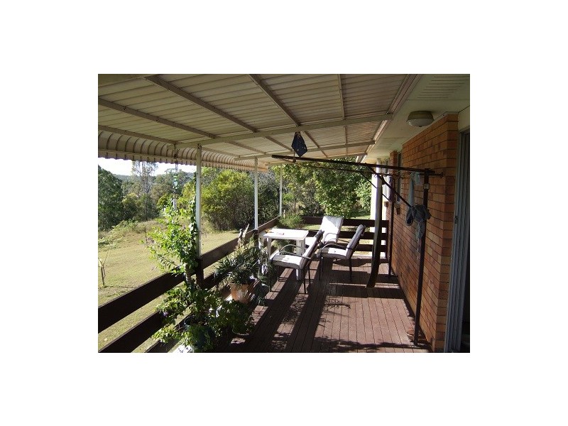 8 Forsyth Street, Gin Gin QLD 4671