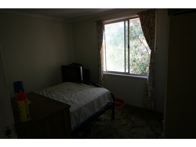 8 Forsyth Street, Gin Gin QLD 4671