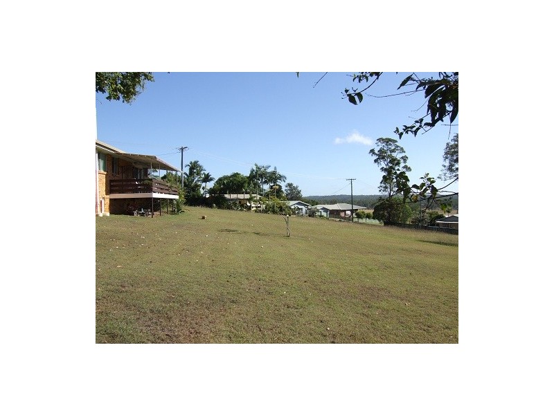 8 Forsyth Street, Gin Gin QLD 4671