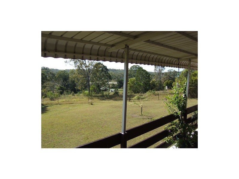 8 Forsyth Street, Gin Gin QLD 4671