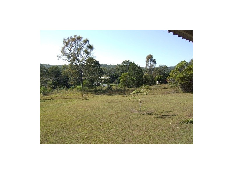 8 Forsyth Street, Gin Gin QLD 4671