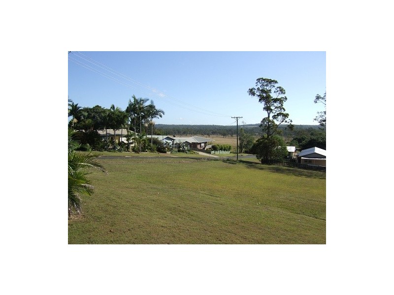 8 Forsyth Street, Gin Gin QLD 4671