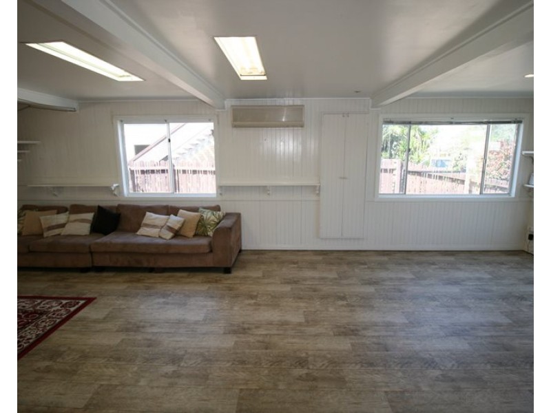 61 Crofton Street, Bundaberg West QLD 4670