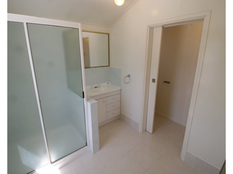 61 Crofton Street, Bundaberg West QLD 4670