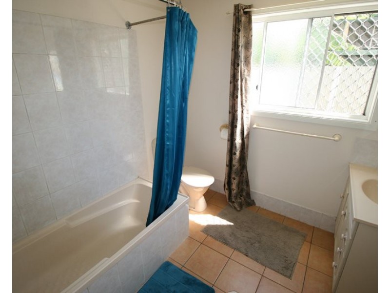 61 Crofton Street, Bundaberg West QLD 4670