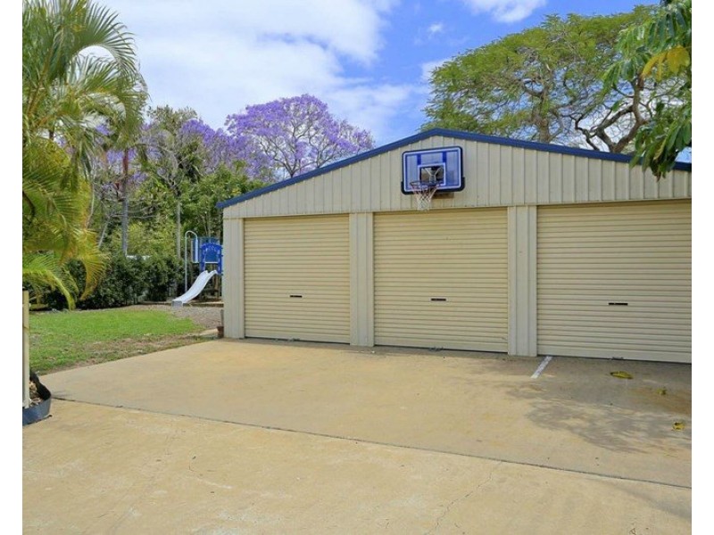 61 Crofton Street, Bundaberg West QLD 4670