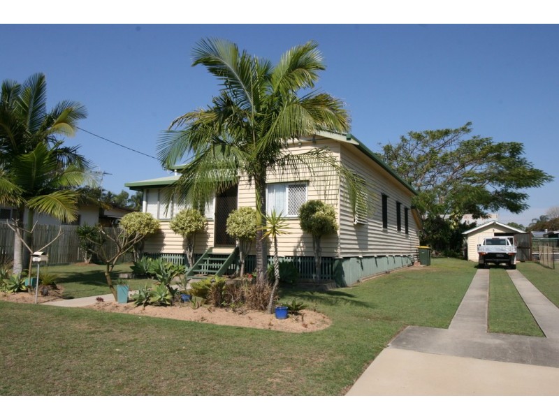 15 Laack Street, Kepnock QLD 4670