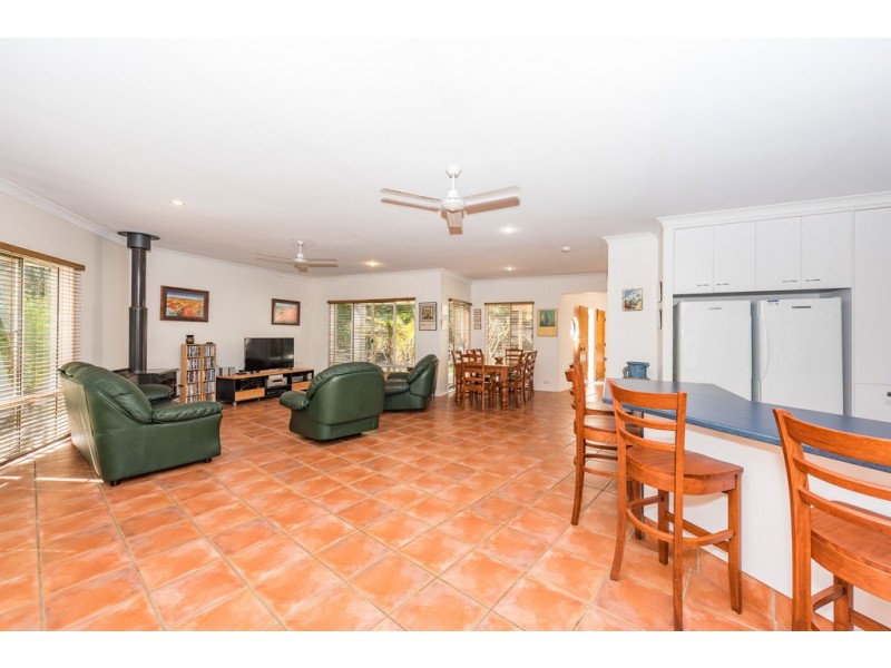 207 Sylvan Drive, Moore Park Beach QLD 4670
