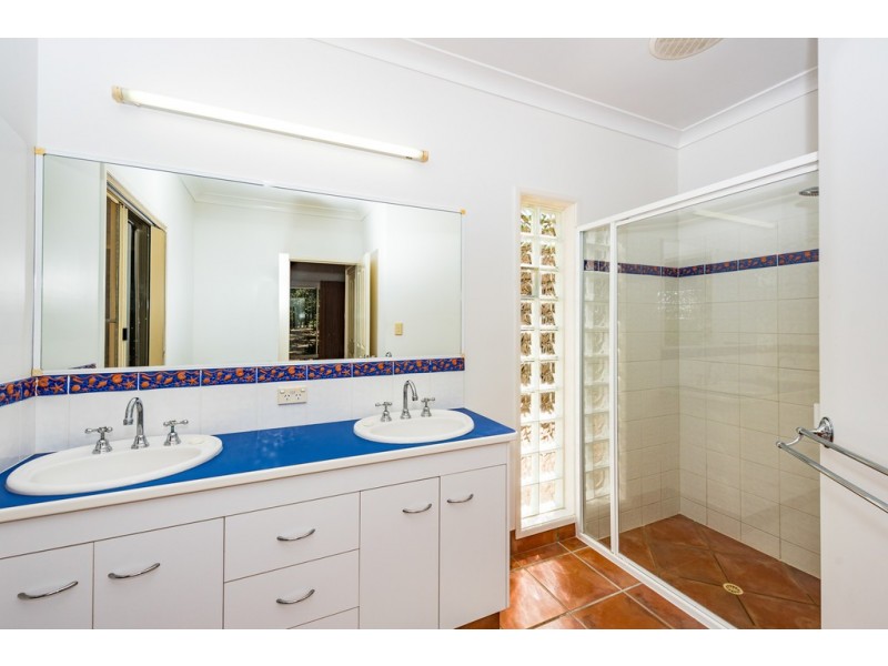 207 Sylvan Drive, Moore Park Beach QLD 4670