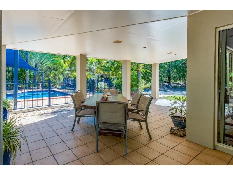 207 Sylvan Drive, Moore Park Beach QLD 4670