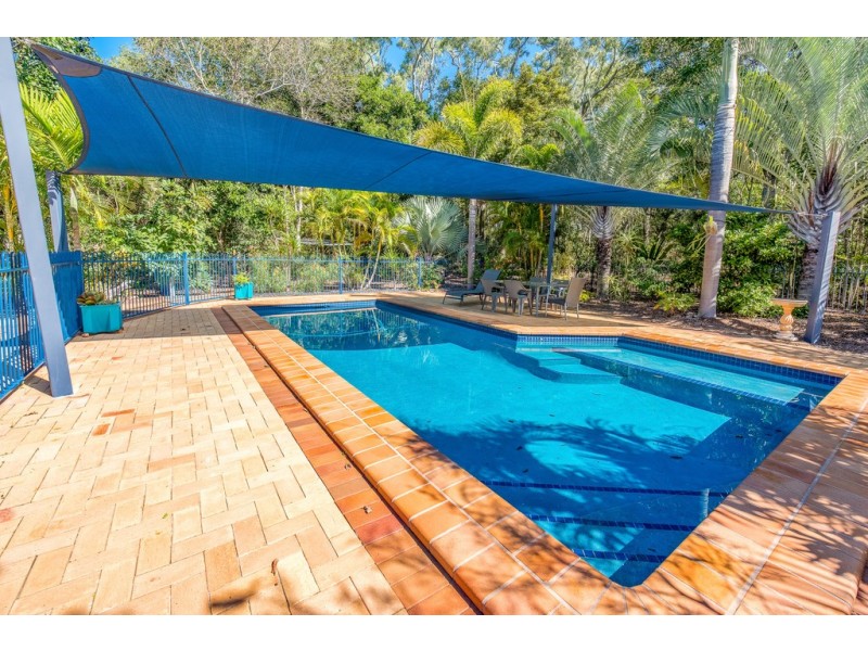 207 Sylvan Drive, Moore Park Beach QLD 4670