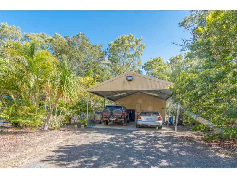 207 Sylvan Drive, Moore Park Beach QLD 4670