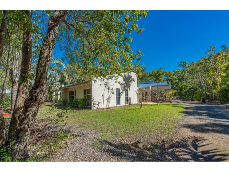 207 Sylvan Drive, Moore Park Beach QLD 4670