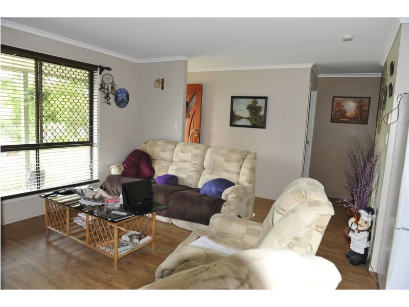27 Diamond Street, Millbank QLD 4670