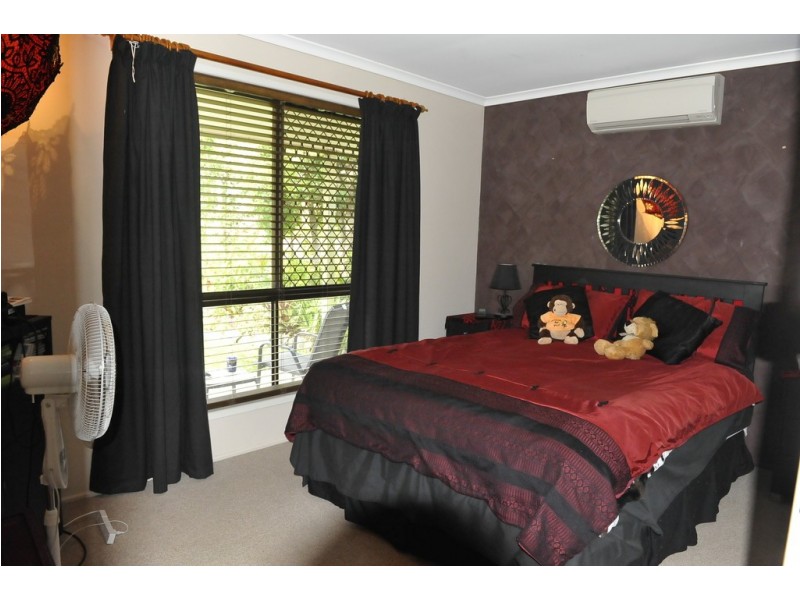 27 Diamond Street, Millbank QLD 4670