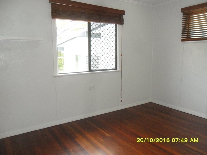 18 Arnold Street, Kepnock QLD 4670