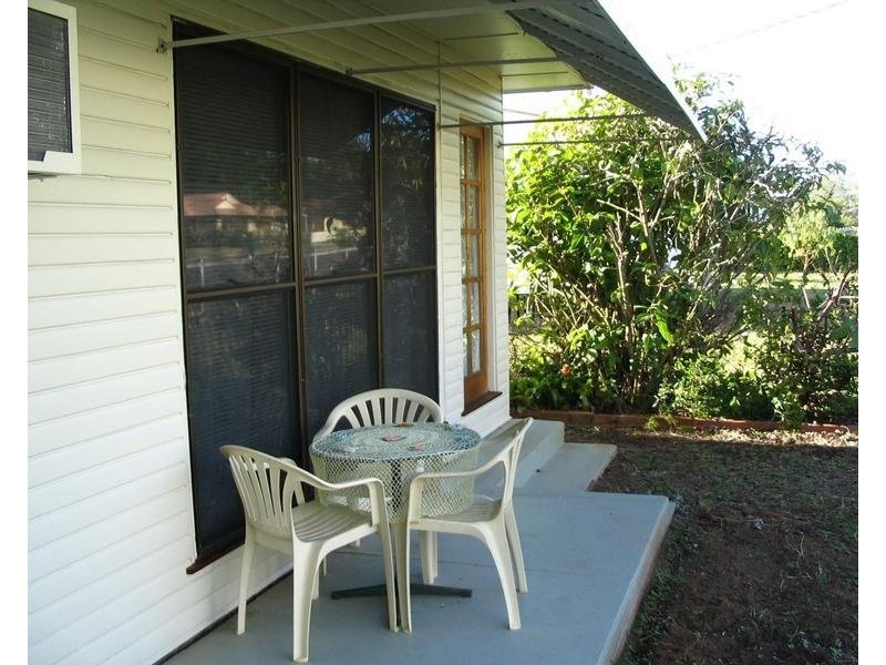 44 Elliott Street, Gin Gin QLD 4671