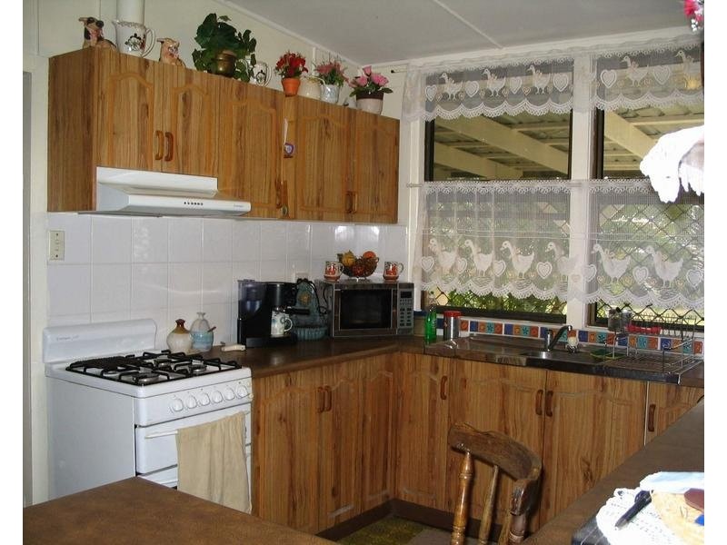 44 Elliott Street, Gin Gin QLD 4671