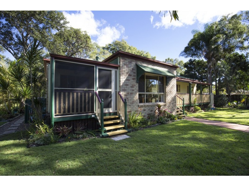296 Sylvan Drive, Moore Park Beach QLD 4670