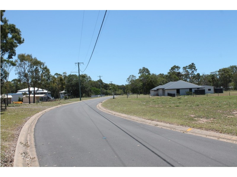 46 Kingfisher Crescent, Moore Park Beach QLD 4670